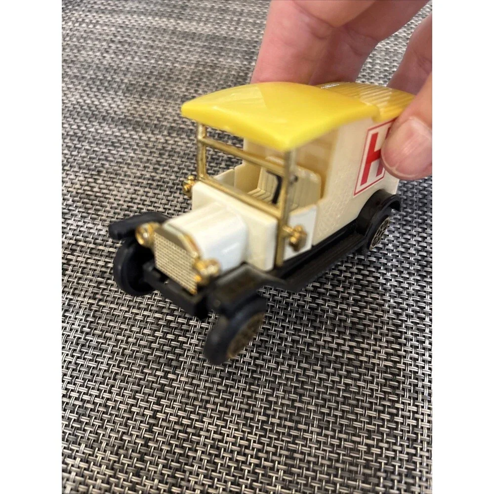 Vintage Readers Digest #304 Ford Model T Die-Cast Car 1:64 Scale No Box
